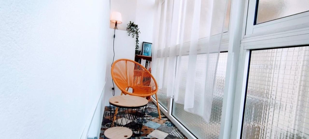 Apartamento L'échappée belle PARKING Netflix Disney CLIM by Rentabao Aviñón Exterior foto