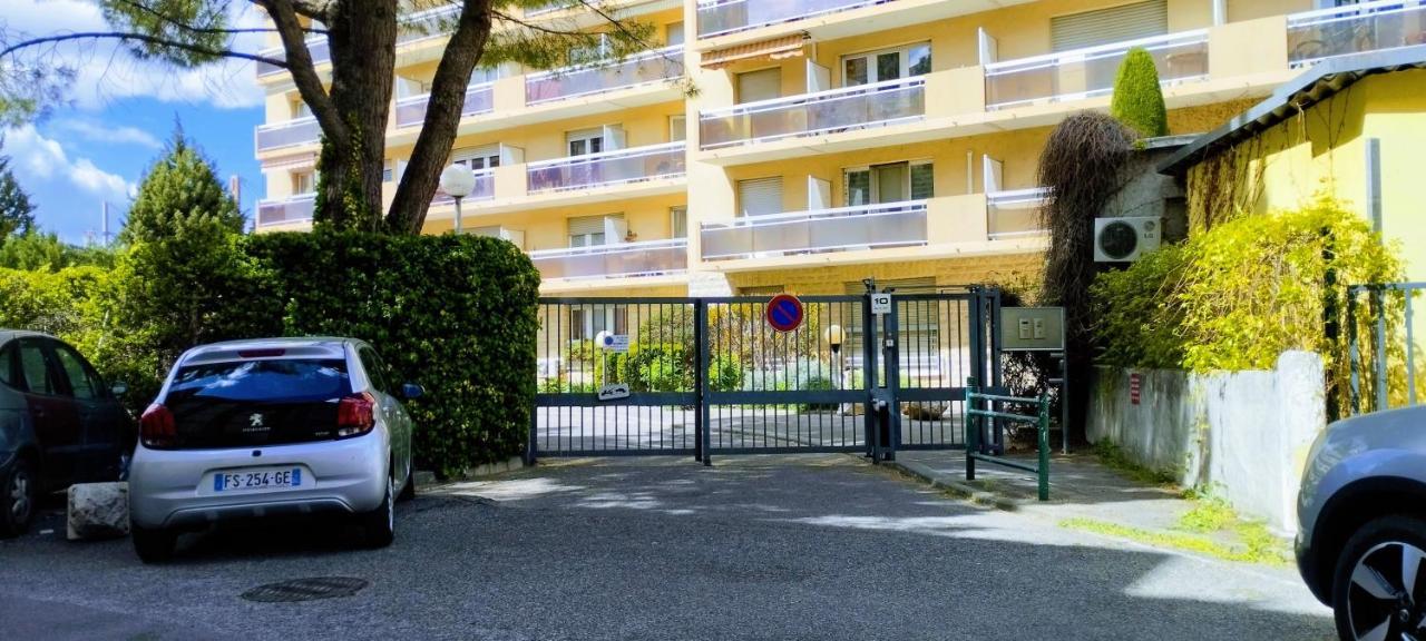 Apartamento L'échappée belle PARKING Netflix Disney CLIM by Rentabao Aviñón Exterior foto